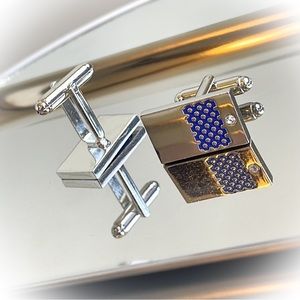 💕Mens Cufflinks Silver Tone with Blue Grid Pattern & Small CZ Stone💕